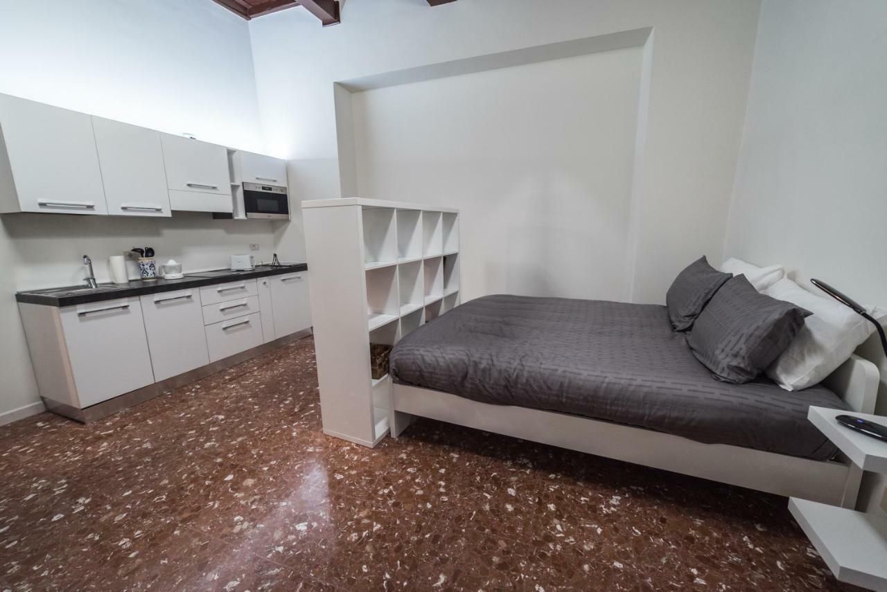 Modern Apartments Palestrina Bagian luar foto